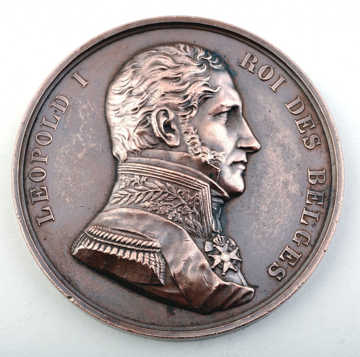 Medaille ter ere van de eerste steenlegging van het station Brussel-Noord op 27 september 1841
